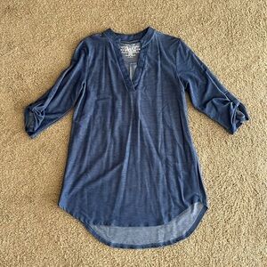 Blue tunic top